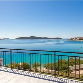 4 Bedroom Villa with Pool near Milna, Brac Island Sleeps 8 
